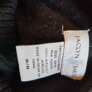 Sweater long sleeved